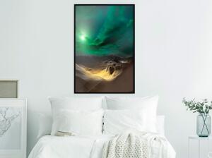 Inramad Poster / Tavla - Green Moon - 20x30 Guldram