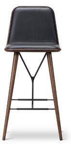 Fredericia Furniture - Spine Wood Base Barstool, Rökt ek, Svart metall, Lädergrupp 0, 38 Black - Barstolar - Space Copenhagen - Svart - Läder/Trä