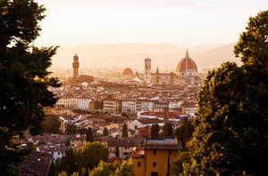 Fotografi Elevated view over the city of Florence at sunset, Gary Yeowell