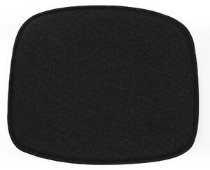Normann Copenhagen - Form Seat Cushion Black MLF28 - Dynor och kuddar - Simon Legald - Svart