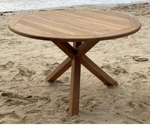 Saltö runt matbord i teak - 120 cm diameter + Träolja för möbler