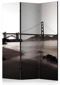Rumsavdelare / Skärmvägg - San Francisco: Golden Gate Bridge in black and white - 135x172