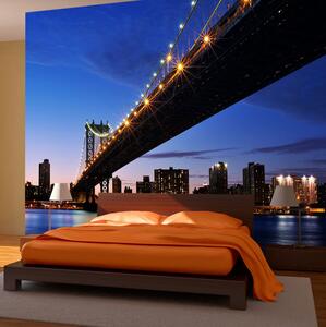 Fototapet Manhattan Bridge Upplyst På Natten 200x154 - Artgeist sp. z o. o