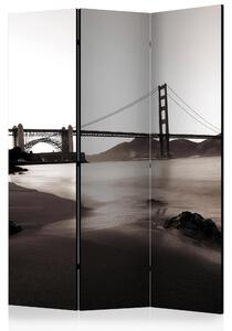 SAN FRANCISCO GOLDEN GATE BRIDGE Rumsavdelare 135x172 cm - Artgeist sp. z o. o
