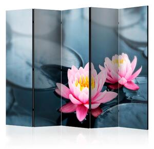 Rumsavdelare - Lotus blossoms II 225x172 - Artgeist sp. z o. o
