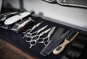 Fotografi Arrangement of hairdressing tools, Mike Harrington