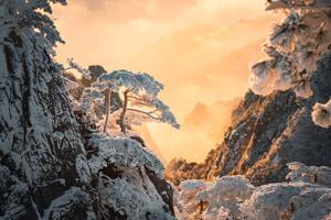 Fotografi Beautiful scene of Huangshan in, Jackyenjoyphotography