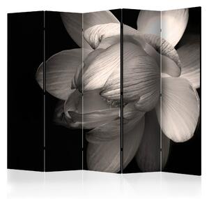Rumsavdelare - Lotus flower II 225x172 - Artgeist sp. z o. o