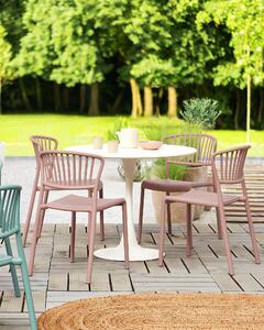 Set med 4 matstolar Rosa plast inomhus utomhus trädgård stapling minimalistisk stil Beliani