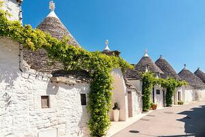 Fotografi Italy, Apulia, Alberobello, Trulli, dry stone, Westend61