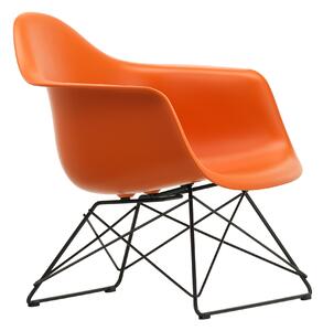 Vitra - Eames Plastic Armchair LAR - 43 Rusty Orange - Basic Dark Base - Fåtöljer - Charles & Ray Eames - Orange - Metall/Plast
