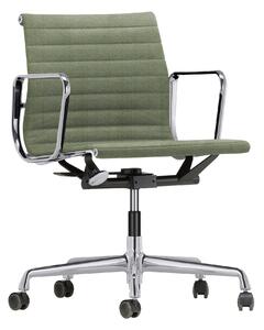 Vitra - EA 117, Förkromat, Tyg: Kat. F60 - Hopsak - 87 - Kontorsstolar - Charles & Ray Eames - Grön