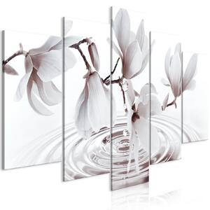Canvas Tavla - Magnolias over Water (5 delar) Wide Grey - 100x50