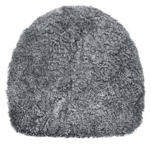 Curly forma silvergrå - rundad stolsdyna i lockigt fårskinn