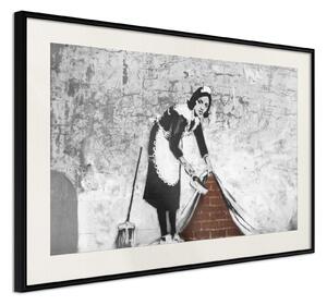 Inramad Poster / Tavla - Banksy: Sweep it Under the Carpet - 30x20 Guldram