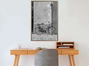 Inramad Poster / Tavla - Bicycle with Black Tires - 20x30 Guldram med passepartout