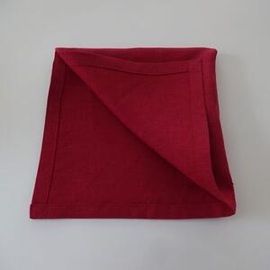 Röd servett i linne ca 45x45 cm enkel söm