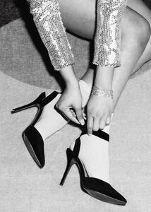 Fotografi Legs Party Black and White, Pictufy Studio
