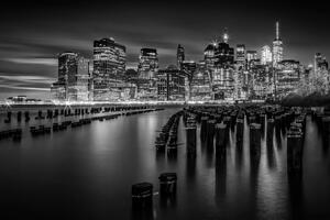 Fotografi Manhattan Skyline at Sunset | Monochrome, Melanie Viola
