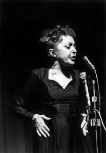 Fotografi Edith Piaf on Stage, Paris, 1962