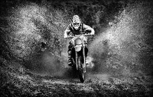 Konstfotografering Motocross, PAUL GOMEZ, (40 x 24.6 cm)