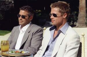 Konstfotografering George Clooney And Brad Pitt, (40 x 26.7 cm)