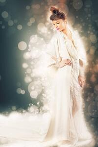 Konstfotografering Beauty fashion model dressed in white, Pilin_Petunyia, (26.7 x 40 cm)