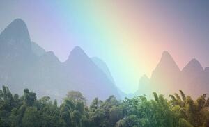 Konstfotografering View of rainbow by mountains., Grant Faint, (40 x 24.6 cm)