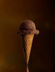 Fotografi Chocolate Ice Cream Cone, Lew Robertson, (30 x 40 cm)