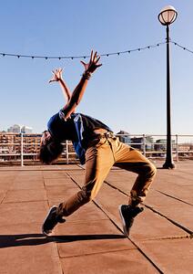 Fotografi Street dancer, John and Tina Reid, (30 x 40 cm)