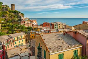 Konstfotografering Idyllic landscape of Cinque Terre, Italy, LeeYiuTung, (40 x 26.7 cm)