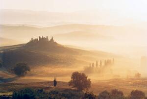 Fotografi Typical Tuscany landscape with farmhouse in, Gary Yeowell, (40 x 26.7 cm)