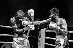 Fotografi Boxing, Reza Mohammadi, (40 x 26.7 cm)