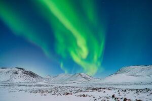 Fotografi Aurora Borealis. Northern Lights over the, Biletskiy_Evgeniy, (40 x 26.7 cm)