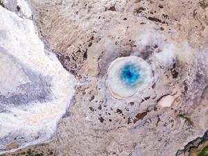 Konstfotografering Aerial overhead view of geyser, Geysir, Iceland, Matteo Colombo, (40 x 30 cm)
