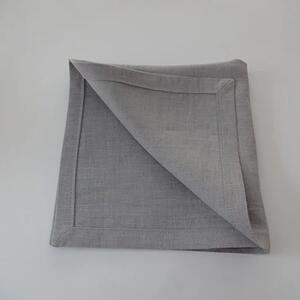 Ljusgrå servett i linne ca 45x45 cm kuvertsöm