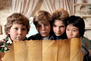 Fotografi Corey Feldman, Sean Astin, Jeff Cohen and Jonathan Ke Quan