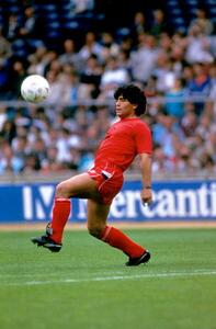 Fotografi Argentinian Footballer Diego Maradona in 1982