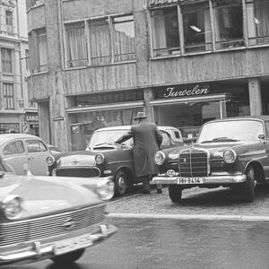 Fotografi Street scene at Alstertor street in Hamburg, Germany 1960s