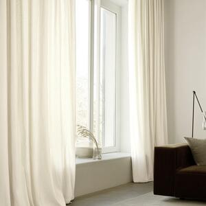 Gardiner - Linnegardin Melania (beige) (Storlek: 140 x 220 cm)