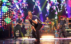 Fotografi Coldplay during American Music Awards 2015, Kevin Mazur/AMA2015