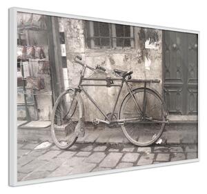 Inramad Poster / Tavla - Old Bicycle - 30x20 Guldram