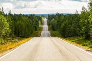 Fotografi Seesaw road in Finland, Marc Espolet Copyright