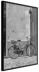 Inramad Poster / Tavla - Bicycle with Black Tires - 30x45 Guldram med passepartout