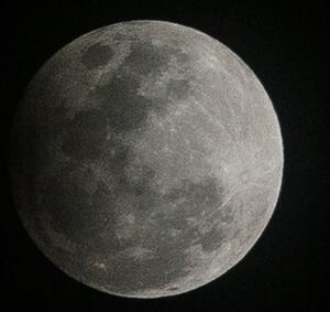 Konstfotografering Details of a dark Moon., Javier Pardina, (26.7 x 40 cm)
