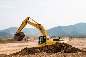 Illustration Excavator loading earth into dump, Pro-syanov