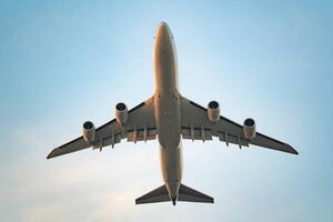 Illustration Close-up commercial airplane flying in the, Yifan Zhang