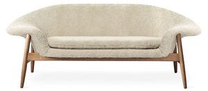 Warm Nordic - Fried Egg Sofa / Oiled Oak - Soffa för 2 personer - Sheepskin (Moonlight) - L186 x W68 x H68 cm