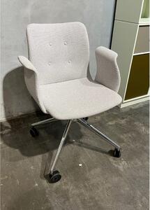 Bent Hansen - Primum Chair Dynamic - Kontorsstol - Offwhite Grain 60320 - Krom med hjul - H: 81, D: 60,5, SH: 46, SD: 44, ARH: 69 cm