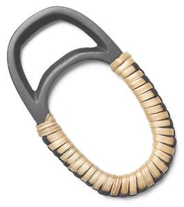 Ferm Living - Weave Bottle Opener - Flasköppnare - Weave Bottle Opener - Black Brass - W8.5 x D4.8 x H0.6 cm